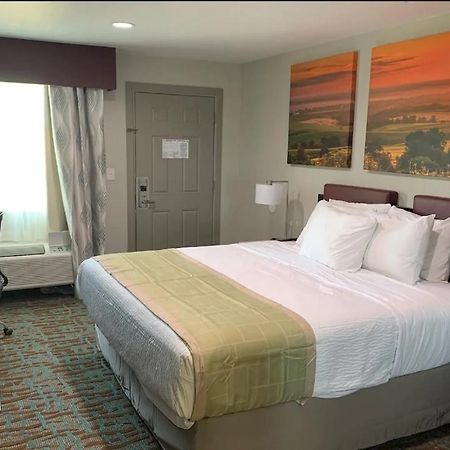 Days Inn By Wyndham Bellville Mansfield Ngoại thất bức ảnh