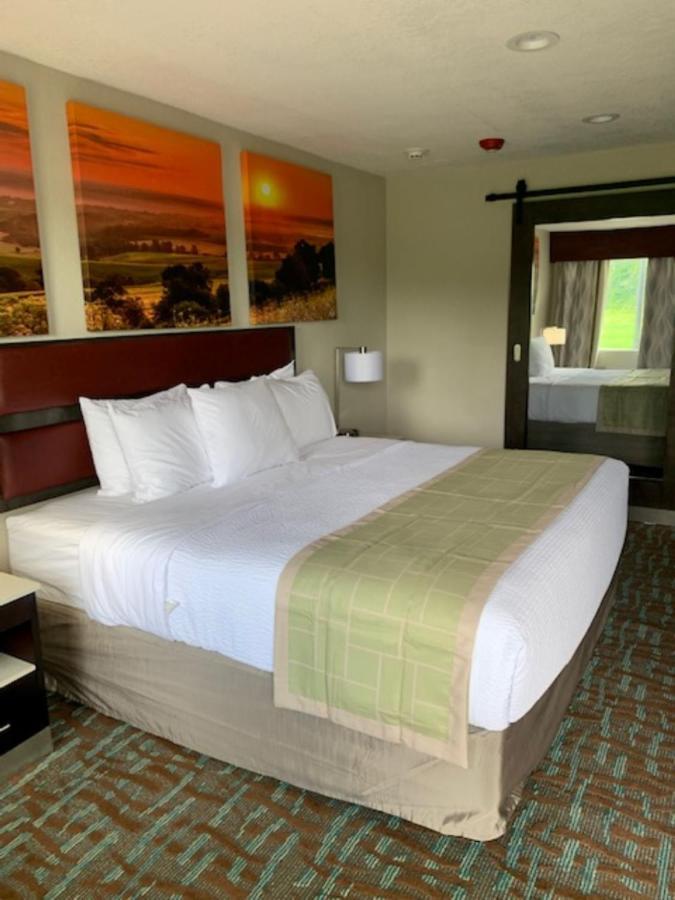 Days Inn By Wyndham Bellville Mansfield Ngoại thất bức ảnh
